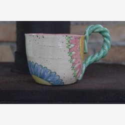 Krus med blomster