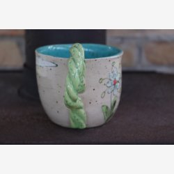Krus med blomster